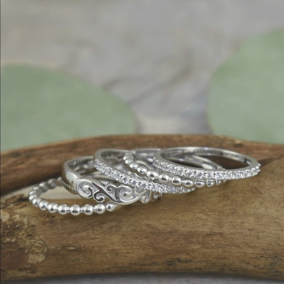 Scroll’n Bliss Rings - Picture 2 of 3